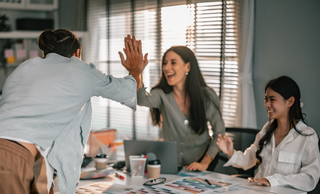 extu's incentive programs that build partner loyalty, partner engagement and channel revenue. 